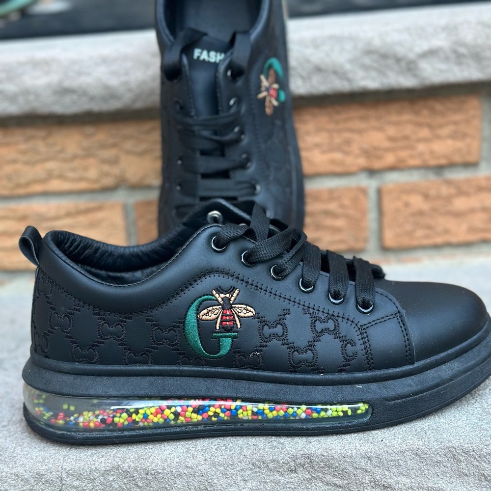 Men’s shoes